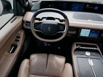 2025 Navigator Thumbnail 13