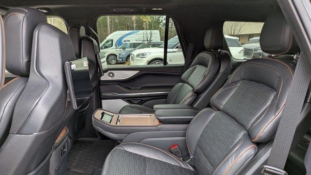 2025 Lincoln Navigator Black Label