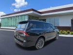 2025 Navigator Thumbnail 2