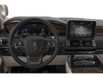 2019 Navigator Thumbnail 7