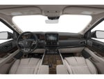 2019 Navigator Thumbnail 8