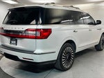 2019 Navigator Thumbnail 5