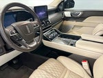 2019 Navigator Thumbnail 15