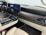 2019 Navigator Thumbnail 25