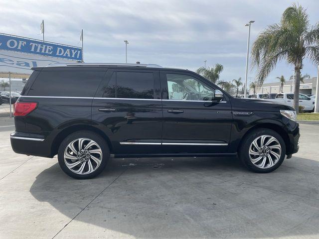 2021 Lincoln Navigator - $49,999