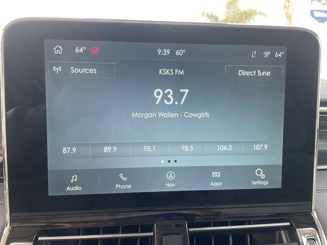 2021 Lincoln Navigator - $49,999