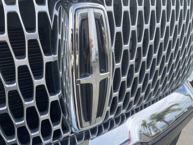 2021 Lincoln Navigator - $49,999