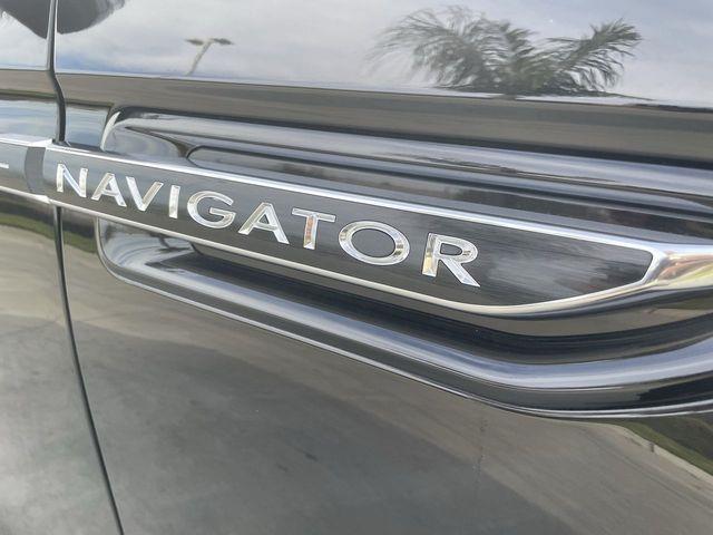 2021 Lincoln Navigator - $49,999
