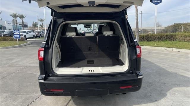 2021 Lincoln Navigator Black Label