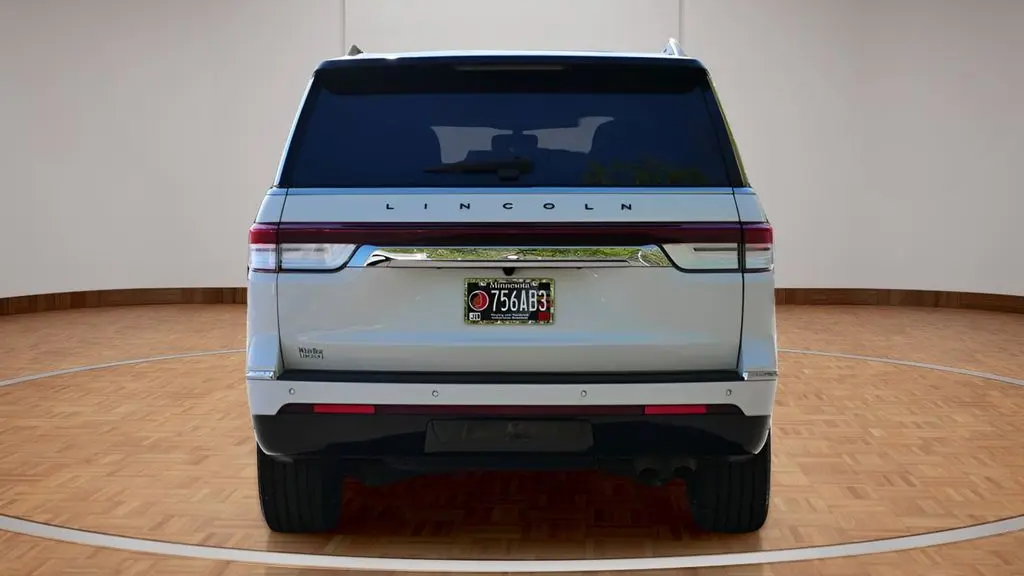 2022 Lincoln Navigator Black Label