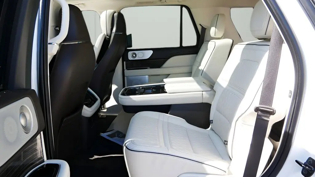 2022 Lincoln Navigator Black Label