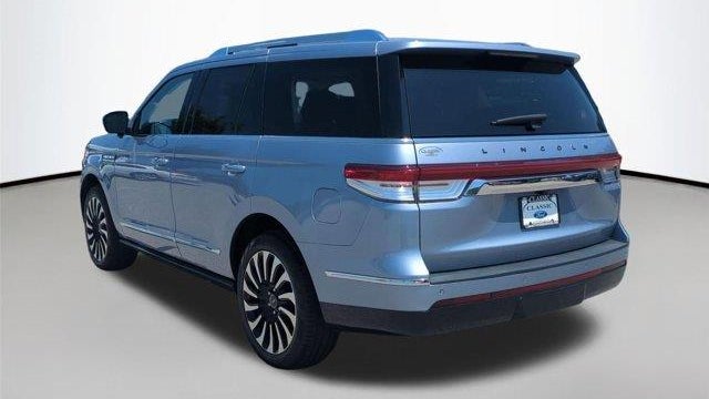 2022 Lincoln Navigator Black Label