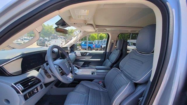 2022 Lincoln Navigator Black Label