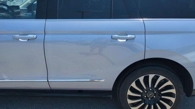 2022 Lincoln Navigator Black Label