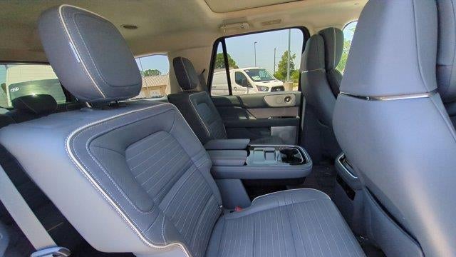 2022 Lincoln Navigator Black Label