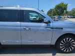 2022 Navigator Thumbnail 40