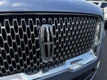 2020 Navigator Thumbnail 10