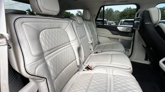 2020 Lincoln Navigator Black Label