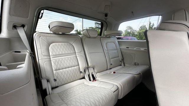 2020 Lincoln Navigator Black Label
