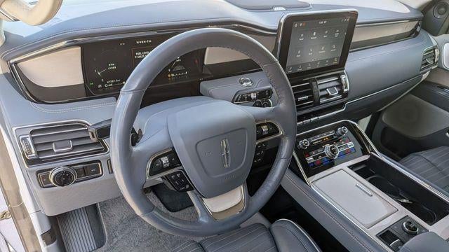 2020 Lincoln Navigator Black Label