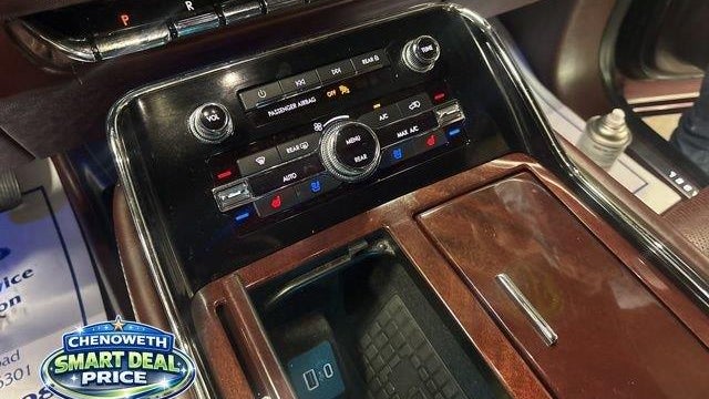 2020 Lincoln Navigator Black Label