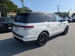 2022 Navigator Thumbnail 5