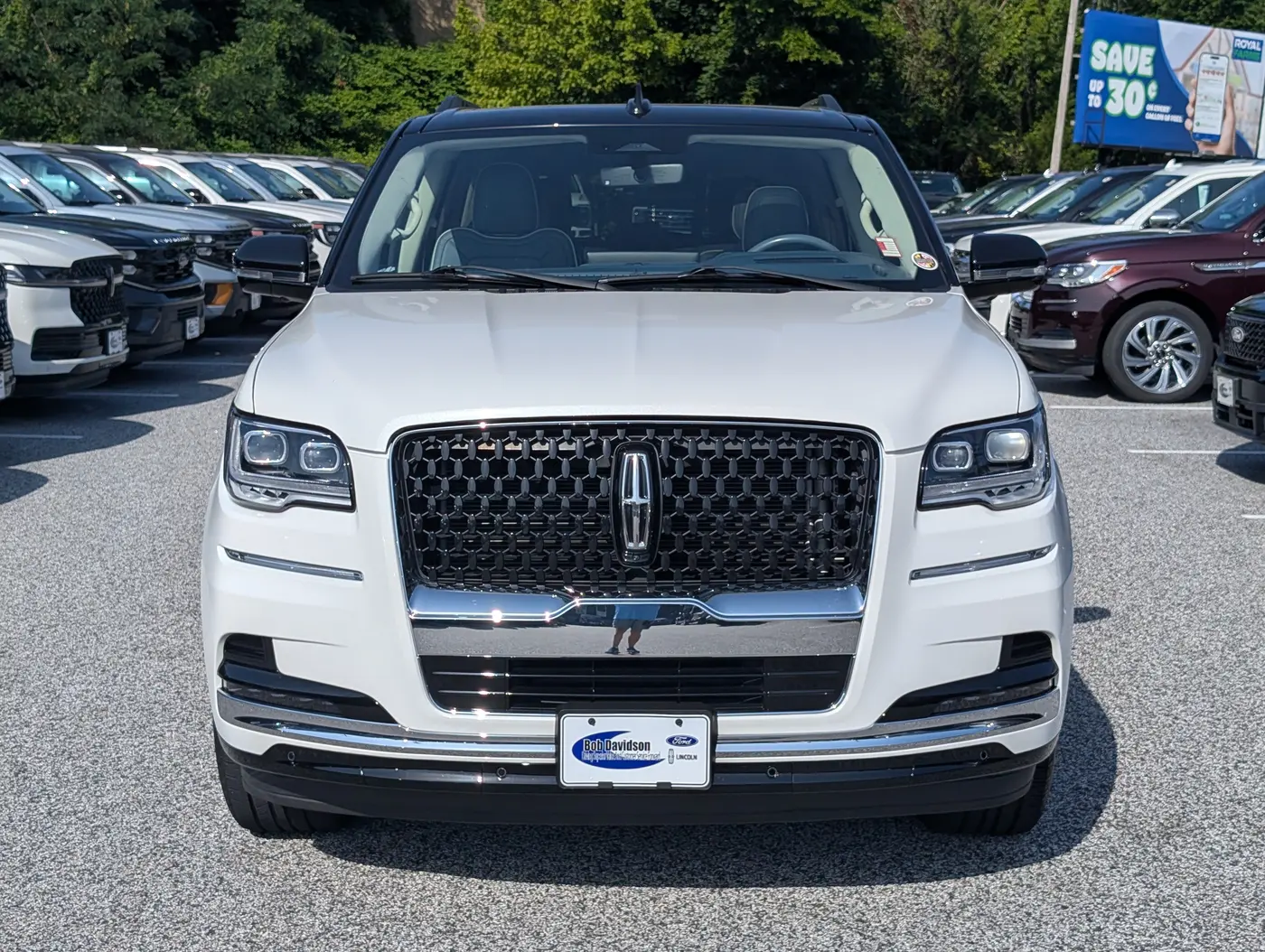 2022 Lincoln Navigator - $57,500
