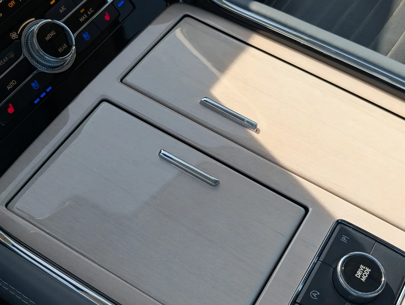 2022 Lincoln Navigator - $57,500