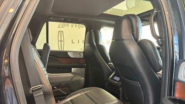 2022 Lincoln Navigator Black Label