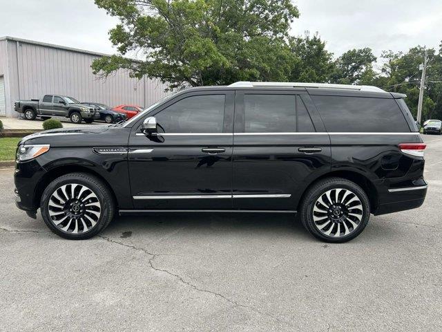 2022 Lincoln Navigator - $64,813