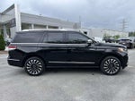 2022 Navigator Thumbnail 2