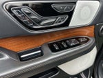 2022 Navigator Thumbnail 21