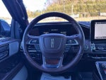 2018 Navigator Thumbnail 9
