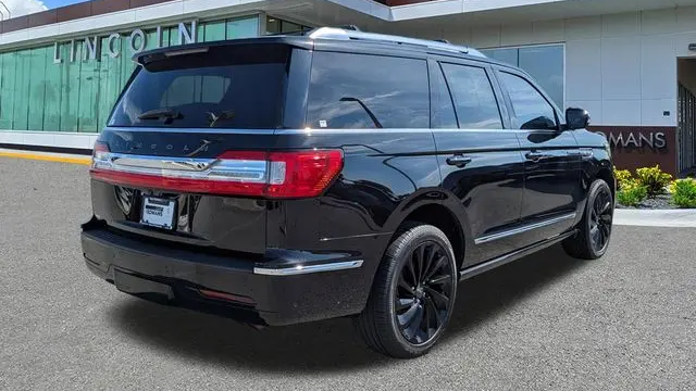 2020 Lincoln Navigator Black Label