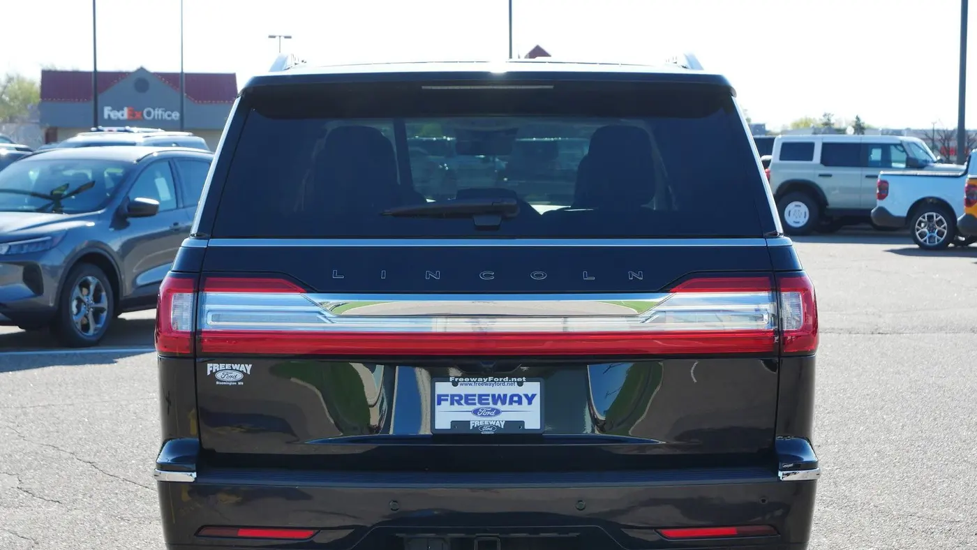 2020 Lincoln Navigator Black Label