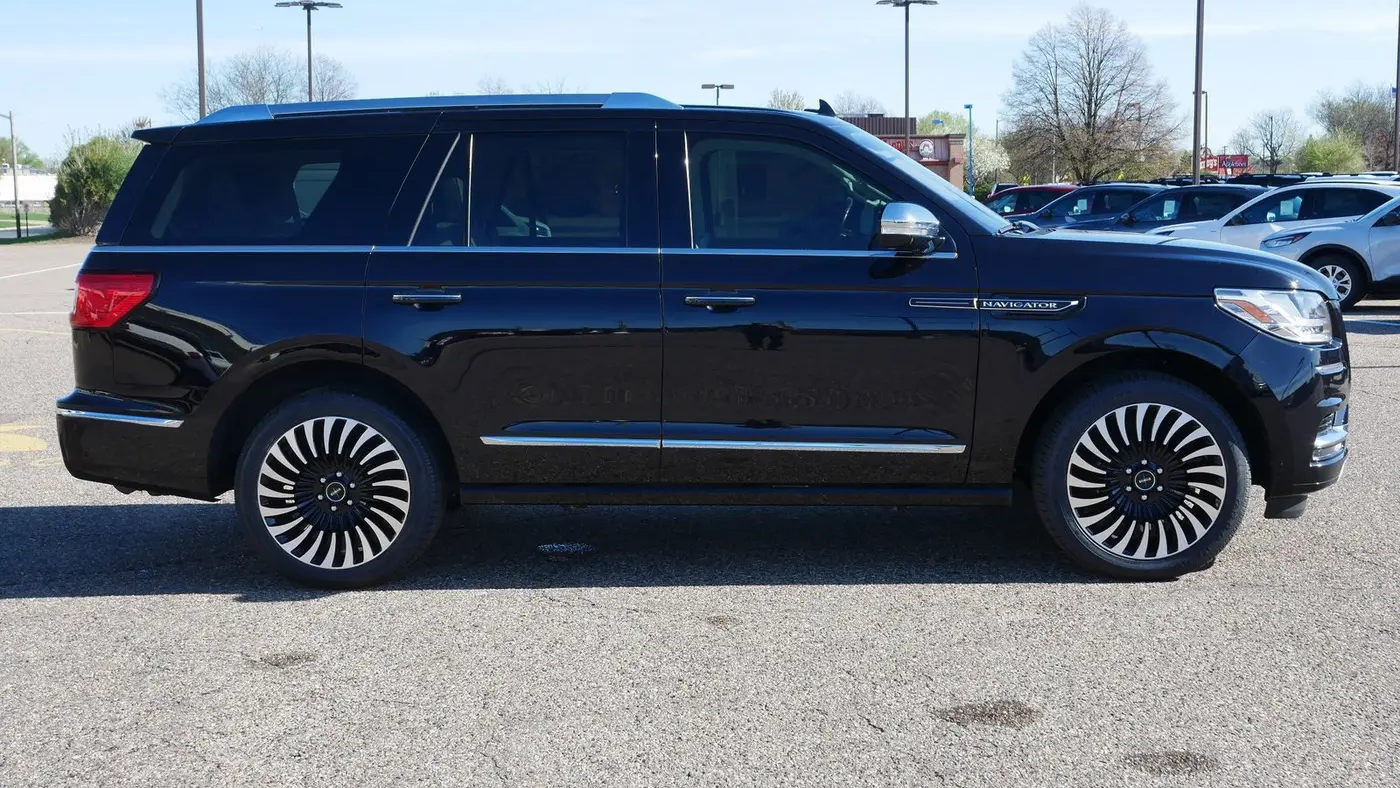 2020 Lincoln Navigator Black Label