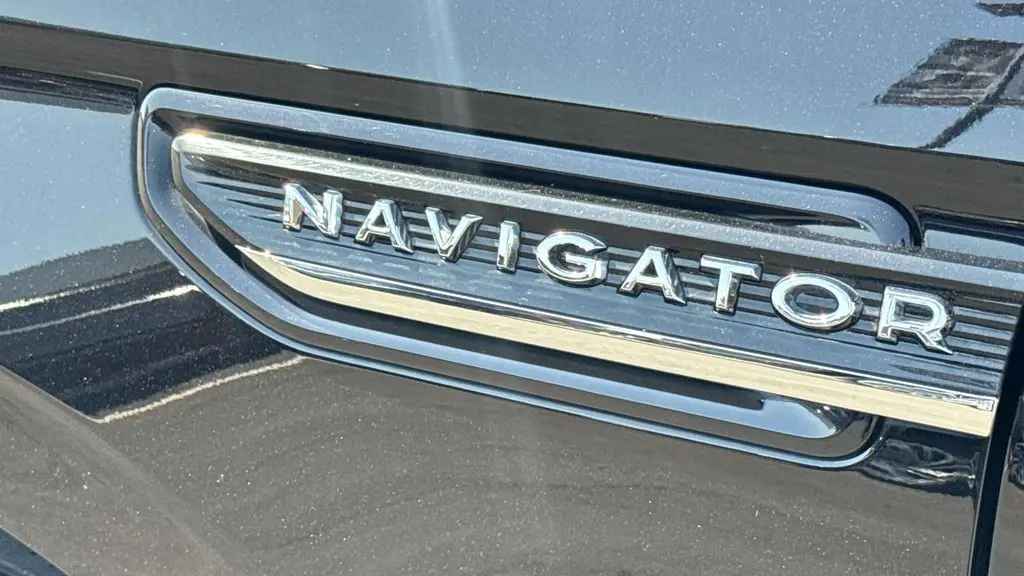 2022 Lincoln Navigator Black Label