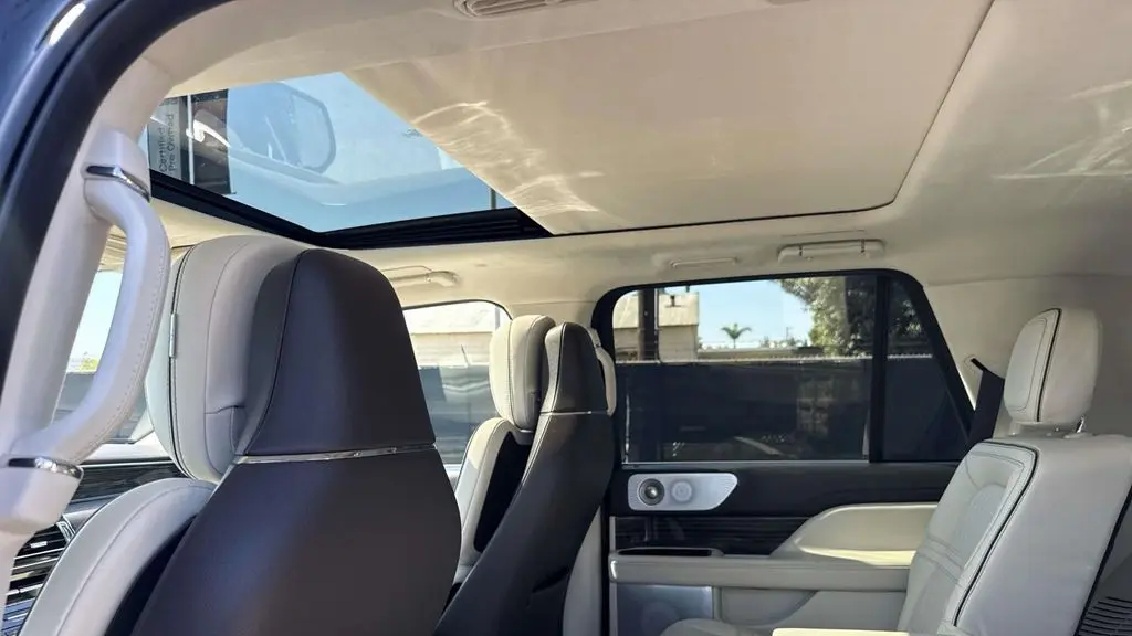 2022 Lincoln Navigator Black Label