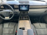 2020 Navigator Thumbnail 12