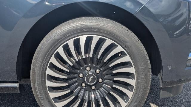 2021 Lincoln Navigator Black Label