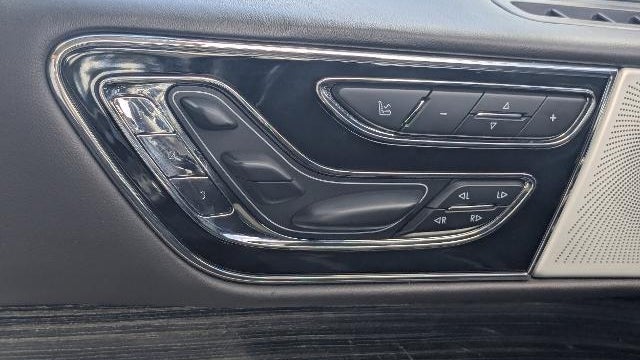 2021 Lincoln Navigator Black Label