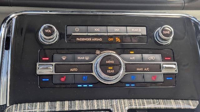 2021 Lincoln Navigator Black Label