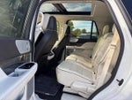 2020 Navigator Thumbnail 12