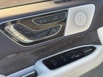 2020 Navigator Thumbnail 17