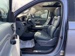 2020 Navigator Thumbnail 10
