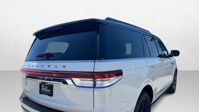 2022 Lincoln Navigator Black Label