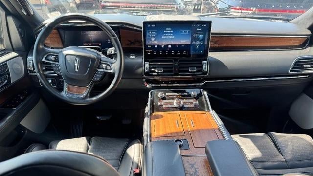 2022 Lincoln Navigator Black Label