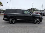 2022 Navigator Thumbnail 3