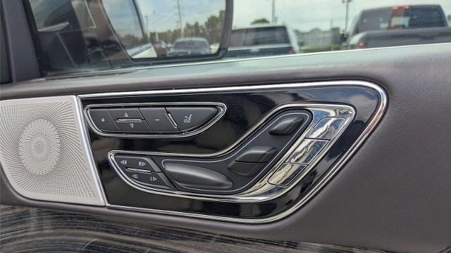 2020 Lincoln Navigator Black Label