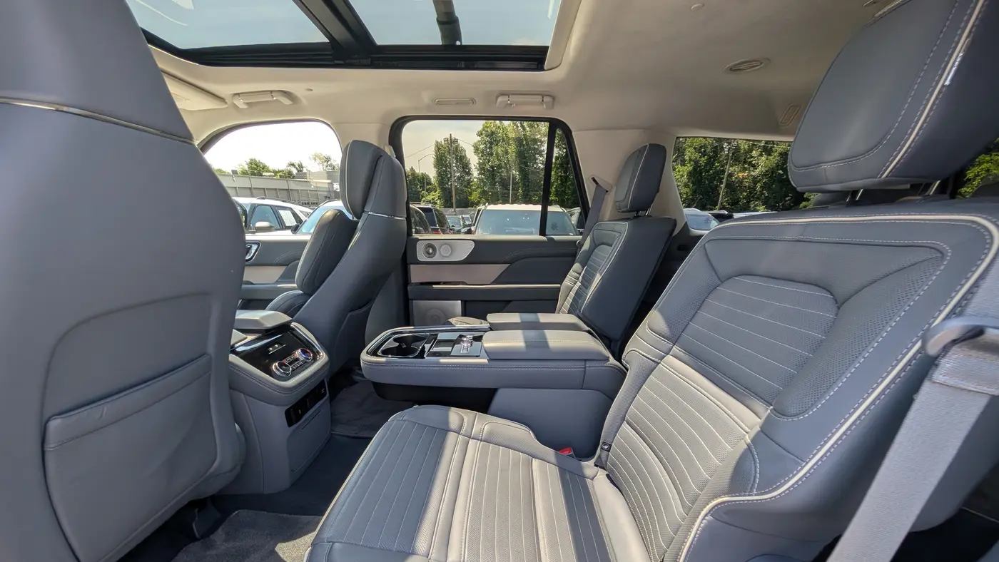 2021 Lincoln Navigator Black Label
